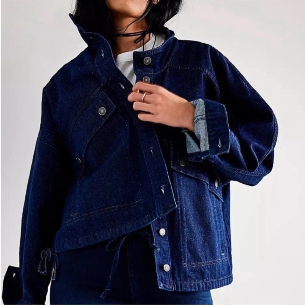 Free People We the Free Casey Denim Jacket Size Medium - Picture 4 of 4